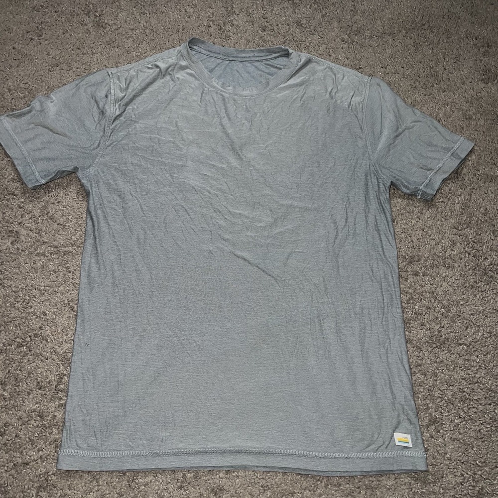 Vuori Men's Strato Tech Tee Mens XS- Kashmir Heather